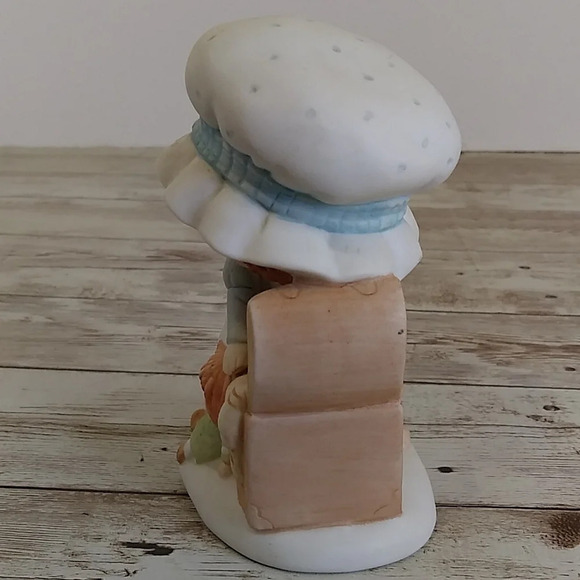 Miss Mitzie By Heartline Quilt Ceramic Figure 4 in - Picture 8 of 8